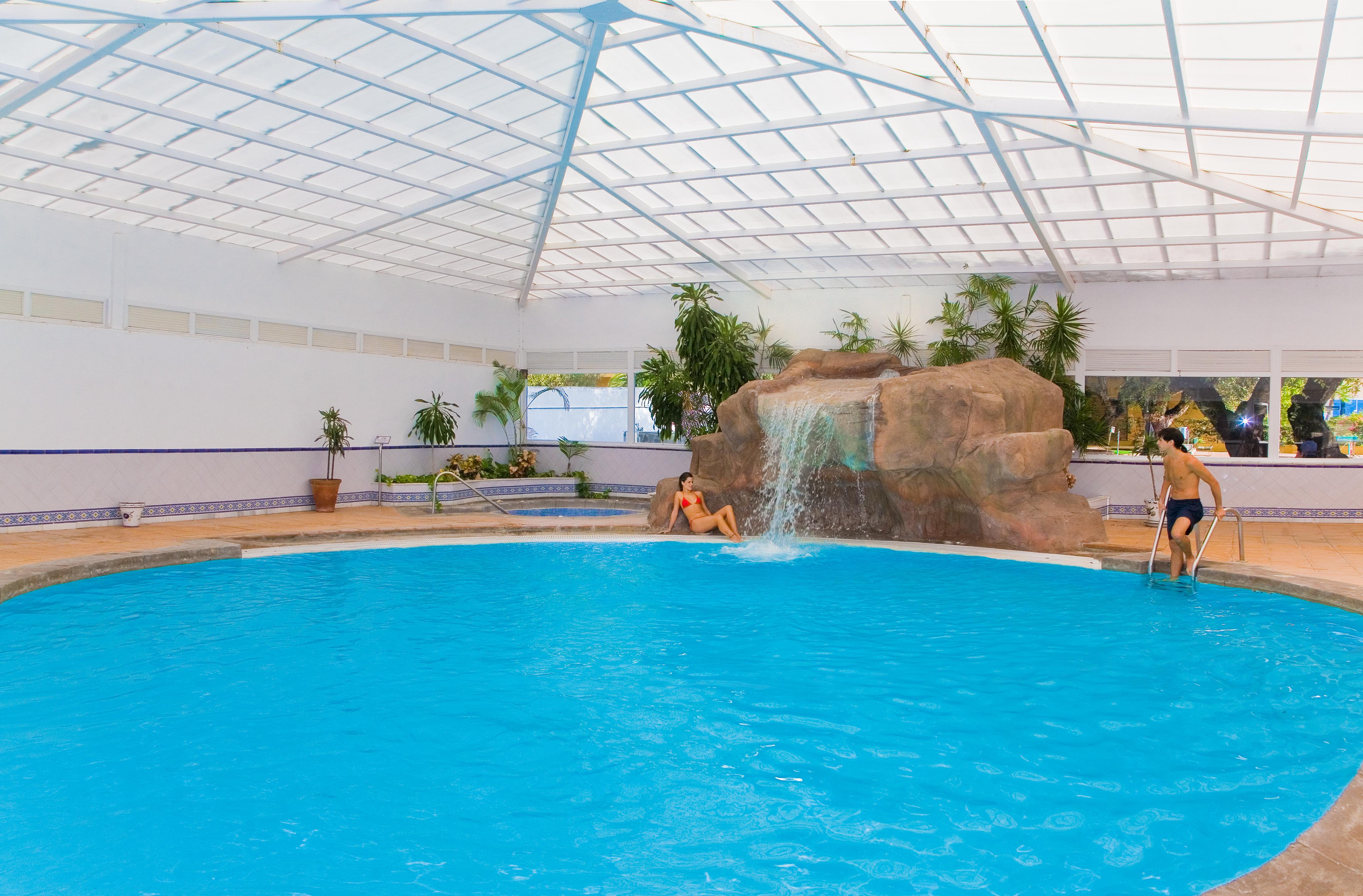 Diverhotel Dino Marbella Facilidades foto