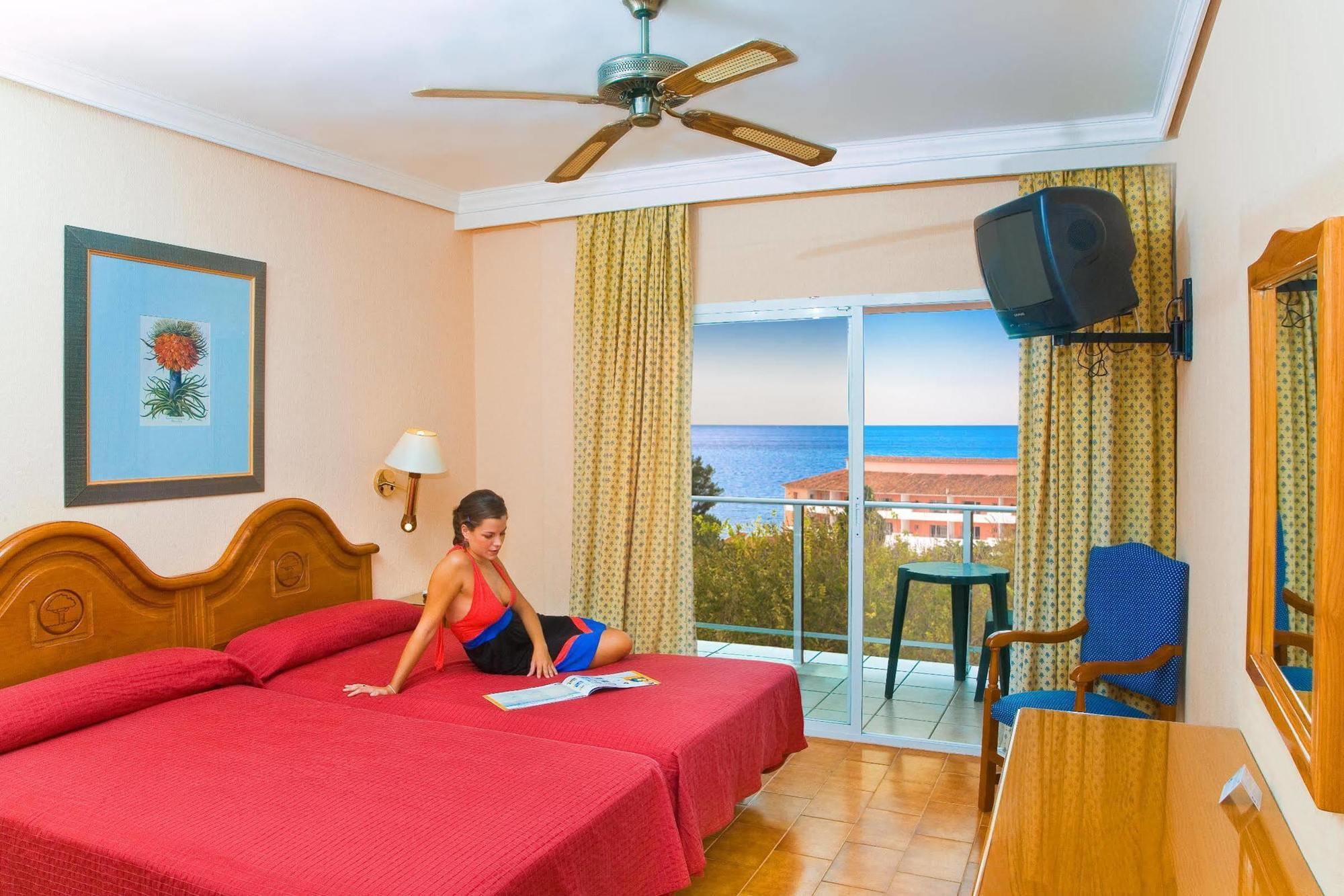Diverhotel Dino Marbella Quarto foto